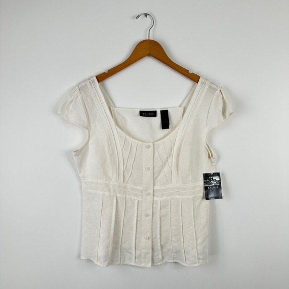 A.X.CESS Liz Claiborne Company Women's White Linen Blend Top 10 - Picture 1 of 7